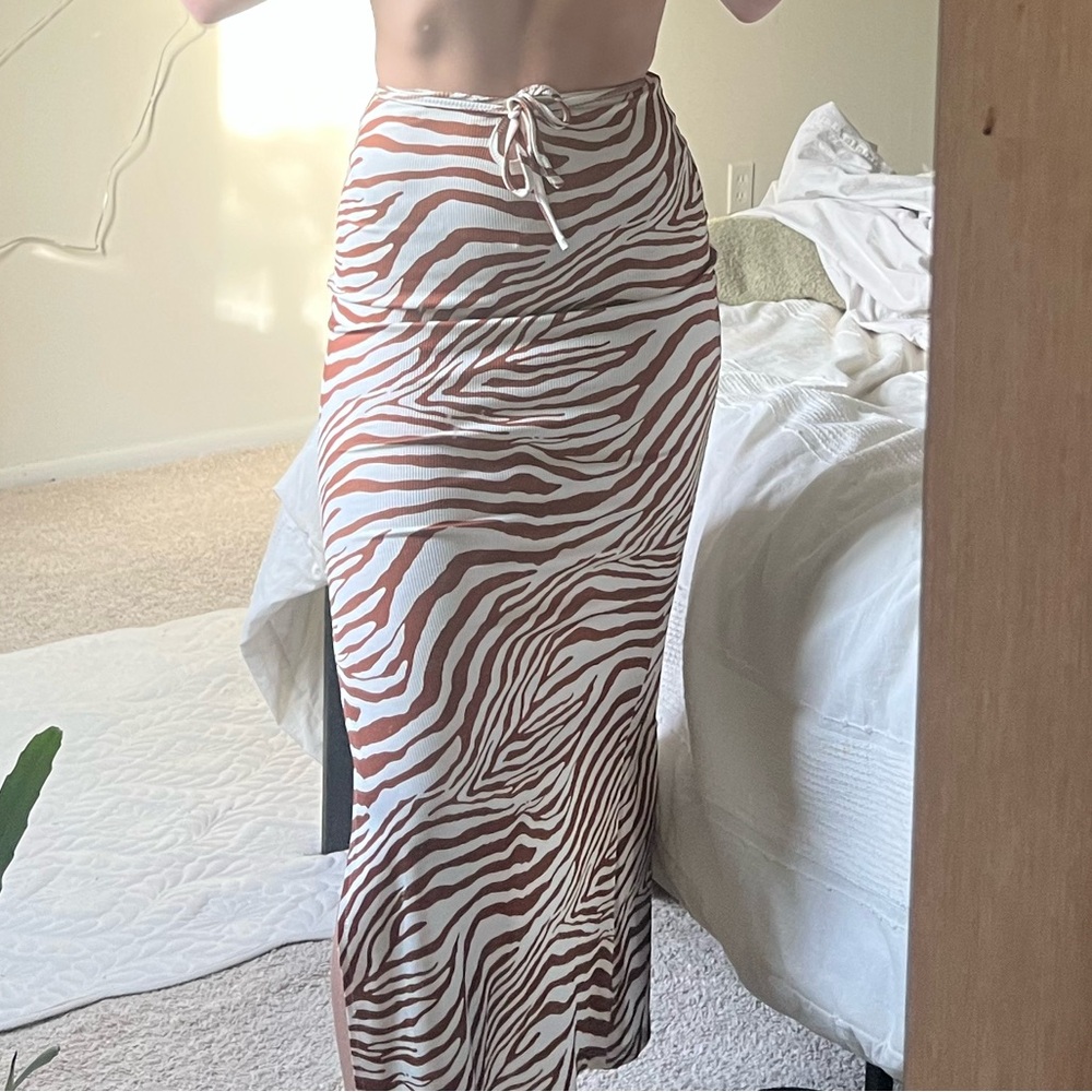 👁️‍🗨️8$sale👁️‍🗨️ Princess Polly Brown and White Zebra Maxi skirt